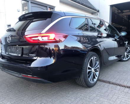 OPEL INSIGNIA BENZINE AUTOMAAT FULL OPTION  96.937 KM  BJ 2019