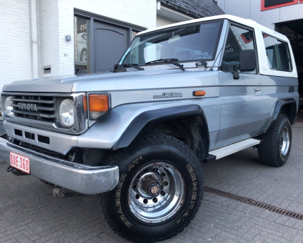 VERKOCHT TOYOTA LANDCRUISER  4,2 DIESEL   09/12/1993  SLECHTS 119.251 KM