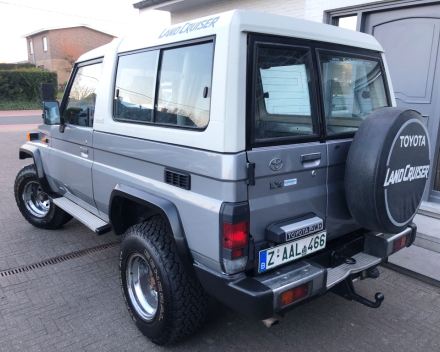 VERKOCHT TOYOTA LANDCRUISER  4,2 DIESEL   09/12/1993  SLECHTS 119.251 KM