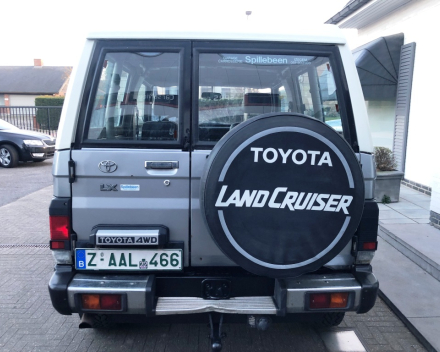 VERKOCHT TOYOTA LANDCRUISER  4,2 DIESEL   09/12/1993  SLECHTS 119.251 KM