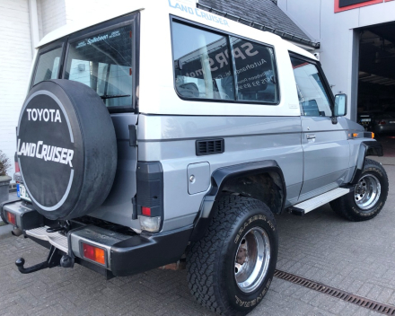 VERKOCHT TOYOTA LANDCRUISER  4,2 DIESEL   09/12/1993  SLECHTS 119.251 KM