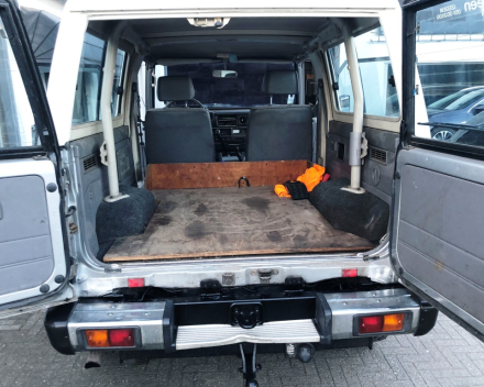 VERKOCHT TOYOTA LANDCRUISER  4,2 DIESEL   09/12/1993  SLECHTS 119.251 KM