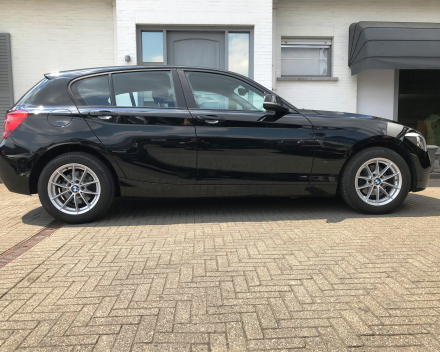 BMW 114 I BENZINE 06/09/2012  67248 KM  GEKEURD + GARANTIE