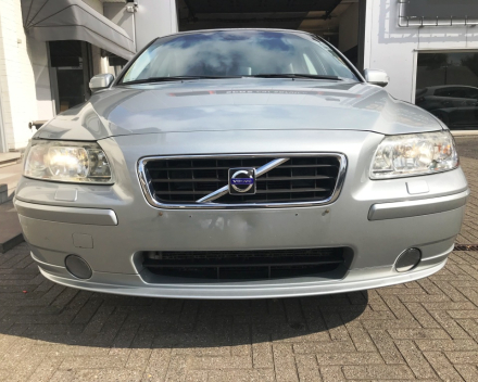 VERKOCHT  VOLVO S60 BENZINE FULL OPTION 06/03/2009  103817 KM  GEKEURD + GARANTIE