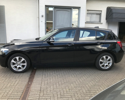 BMW 114 I   04/04/2013  80.205 KM  GEKEURD + GARANTIE