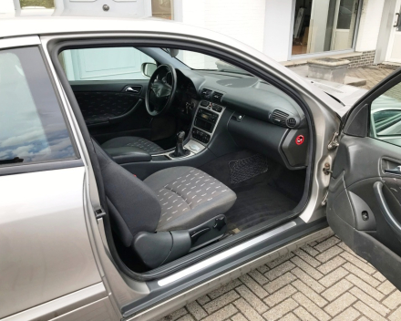 VERKOCHT  MERCEDES C180  BENZINE COUPE  17/02/2005  154260 KM