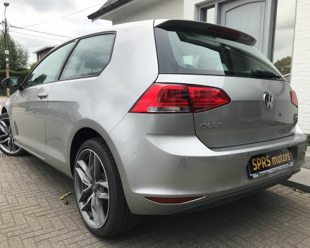 VOLKSWAGEN GOLF 7  BENZINE  28/06/2013