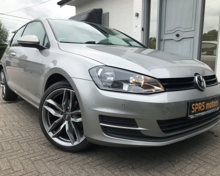 VOLKSWAGEN GOLF 7  BENZINE  28/06/2013