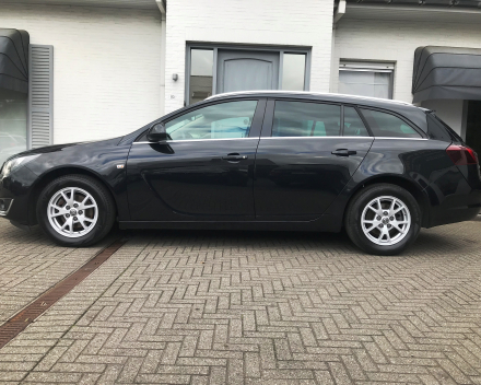 OPEL INSIGNIA SPORTTOURER 2,0CDTI  25/08/2015  FULL OPTION