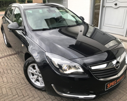 OPEL INSIGNIA SPORTTOURER 2,0CDTI  25/08/2015  FULL OPTION