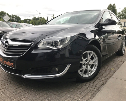 OPEL INSIGNIA SPORTTOURER 2,0CDTI  25/08/2015  FULL OPTION