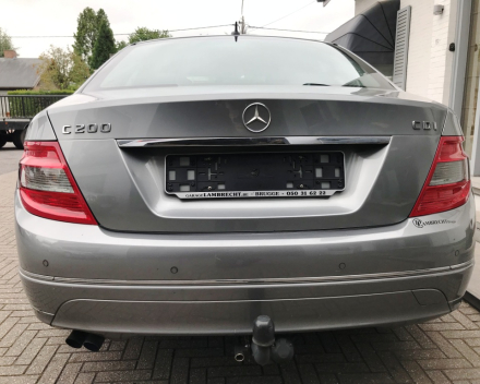 VERKOCHT MERCEDES C200 CDI 06/08/2008  153120 KM  OVERNAME ONGEVALWAGEN VOOR HANDELAAR