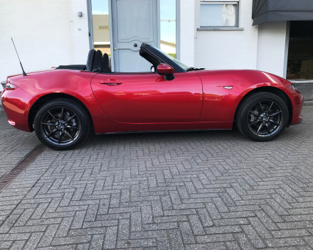 MAZDA MX 5  15/09/2015  47719 KM  GEKEURD + GARANTIE