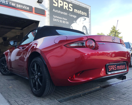 MAZDA MX 5  15/09/2015  47719 KM  GEKEURD + GARANTIE