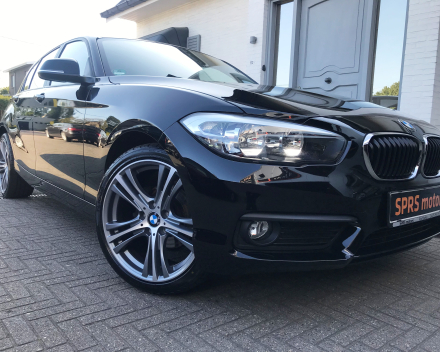 BMW 116 I  01/09/2015  55.478 KM  GEKEURD + GARANTIE 13950 EURO