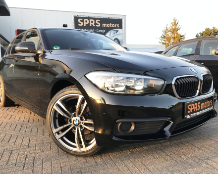 BMW 118 I BENZINE  27/03/2015  61546 KM  GEKEURD + GARANTIE 14250 EURO