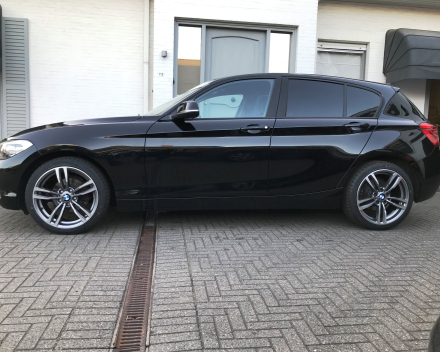 BMW 118 I BENZINE  27/03/2015  61546 KM  GEKEURD + GARANTIE 14250 EURO