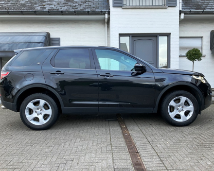 LANDROVER DISCOVERY SPORT  01/03/2017   83.604 KM