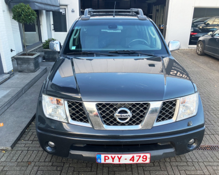 VERKOCHT NISSAN NAVARA PICK-UP  03/08/2007  177.619 KM  2488CM³ / 128 KW