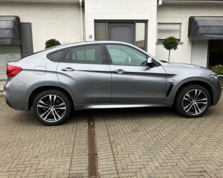 BMW  X6  M 50 D  FULL OPTION  07/04/2017   117.388 KM