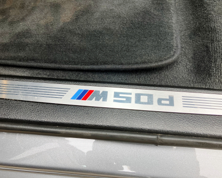 BMW  X6  M 50 D  FULL OPTION  07/04/2017   117.388 KM