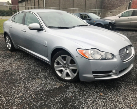 VERKOCHT JAGUAR XF 2,7 D SLECHTS 65.215 KM  GEKEURD + GARANTIE !