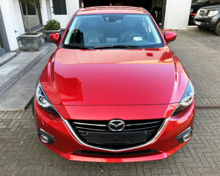 MAZDA 3 FULL OPTION