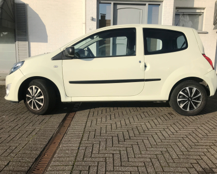 RENAULT  TWINGOO  22/06/2012  SLECHTS 41.711 KM  GEKEURD + GARANTIE  SLECHTS 3500 EURO