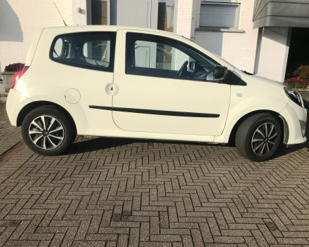 RENAULT  TWINGOO  22/06/2012  SLECHTS 41.711 KM  GEKEURD + GARANTIE  SLECHTS 3500 EURO