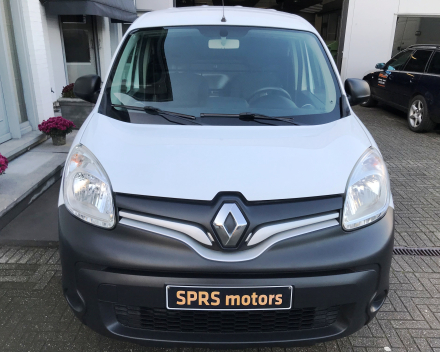 RENAULT KANGOO 1500 DCI LICHTEVRACHT  20/02/2015  104.589  4.900 EURO + BTW