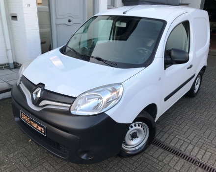 RENAULT KANGOO 1500 DCI LICHTEVRACHT  20/02/2015  104.589  4.900 EURO + BTW