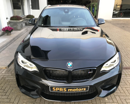 BMW M2  370 PK PRACHTWAGEN  SLECHTS 8,821 KM + GARANTIE