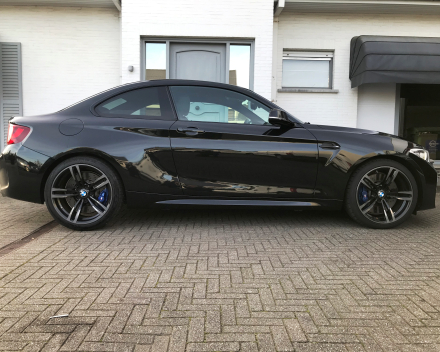 BMW M2  370 PK PRACHTWAGEN  SLECHTS 8,821 KM + GARANTIE