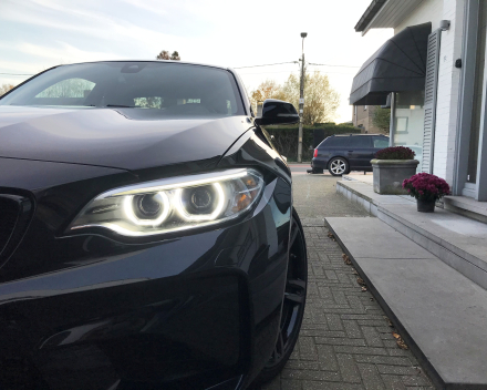 BMW M2  370 PK PRACHTWAGEN  SLECHTS 8,821 KM + GARANTIE