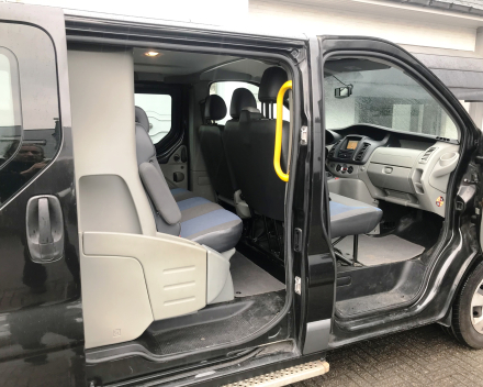 RENAULT TRAFIC 2,0 LICHTEVRACHT / 6 ZITPL / NAVI / PDC / CAMERA