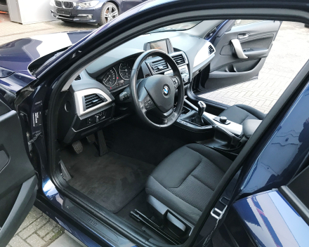 BMW 116 I BENZINE  13/08/2015  MET KEURING + GARANTIE  13.500 EURO