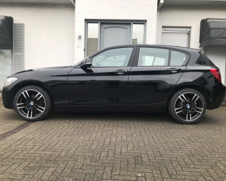 BMW  114 I BENZINE  64.210 KM  03/08/2012  GEKEURD + GARANTIE   10400 EURO