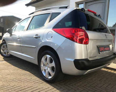 PEUGEOT 207 SW 1,6HDI  AIRCO / PANORAM.DAK 24/09/2010  97.045 KM