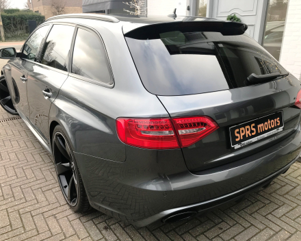 AUDI RS4 QUATTRO  450 PK  22/04/2015  88.248 KM