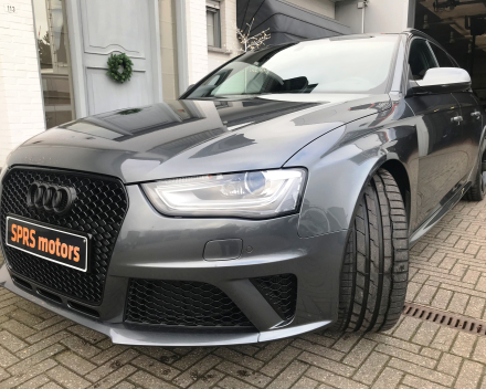 AUDI RS4 QUATTRO  450 PK  22/04/2015  88.248 KM