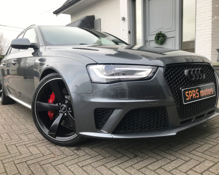 AUDI RS4 QUATTRO  450 PK  22/04/2015  88.248 KM