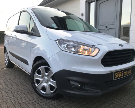 FORD TRANSIT  LICHTE VRACHT  04/05/2018  SLECHTS  13.657 KM !