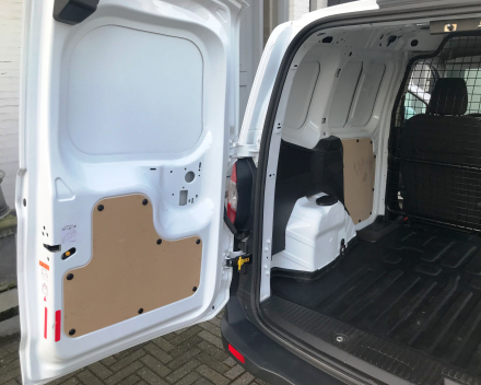 FORD TRANSIT  LICHTE VRACHT  04/05/2018  SLECHTS  13.657 KM !