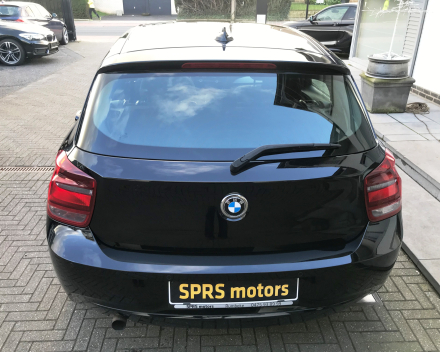 BMW 114 I BENZINE30/11/2012  SLECHTS 89.947 KM GEKEURD + GARANTIE