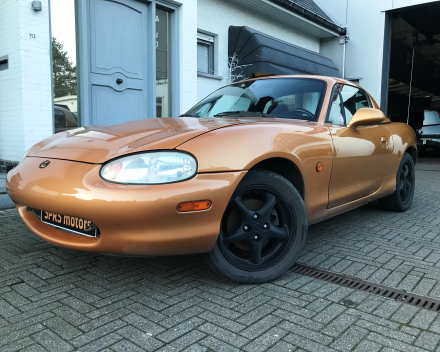 VERKOCHT  MAZDA MX5  MIATA  15/02/2001   93.807 KM  GEKEURD + GARANTIE