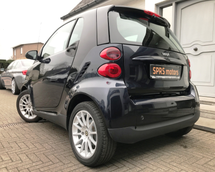 SMART forTwo  LEDER / AIRCO / ALU / PANORAM DAK / VERW.ZETELS  SLECHTS 63.828 KM