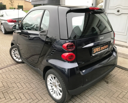 SMART forTwo  LEDER / AIRCO / ALU / PANORAM DAK / VERW.ZETELS  SLECHTS 63.828 KM