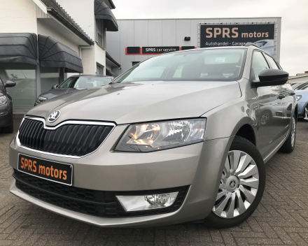 SKODA OCTAVIA  10/11/2015   110.400 KM GEKEURD VR VERKOOP