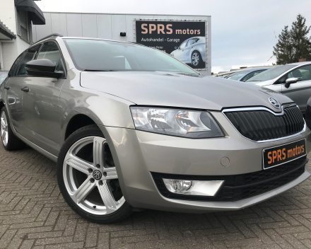 SKODA OCTAVIA  10/11/2015   110.400 KM GEKEURD VR VERKOOP