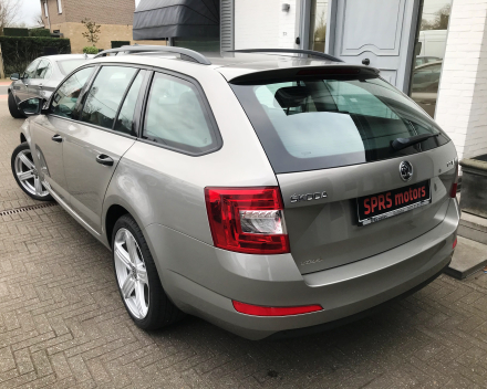 SKODA OCTAVIA  10/11/2015   110.400 KM GEKEURD VR VERKOOP